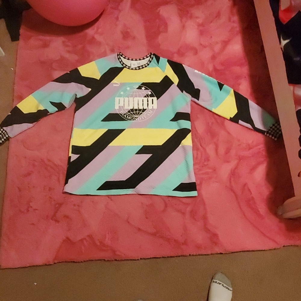PUMA SWEATER